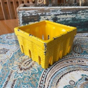 Ceramic berry or garlic basket bowl bright yellow